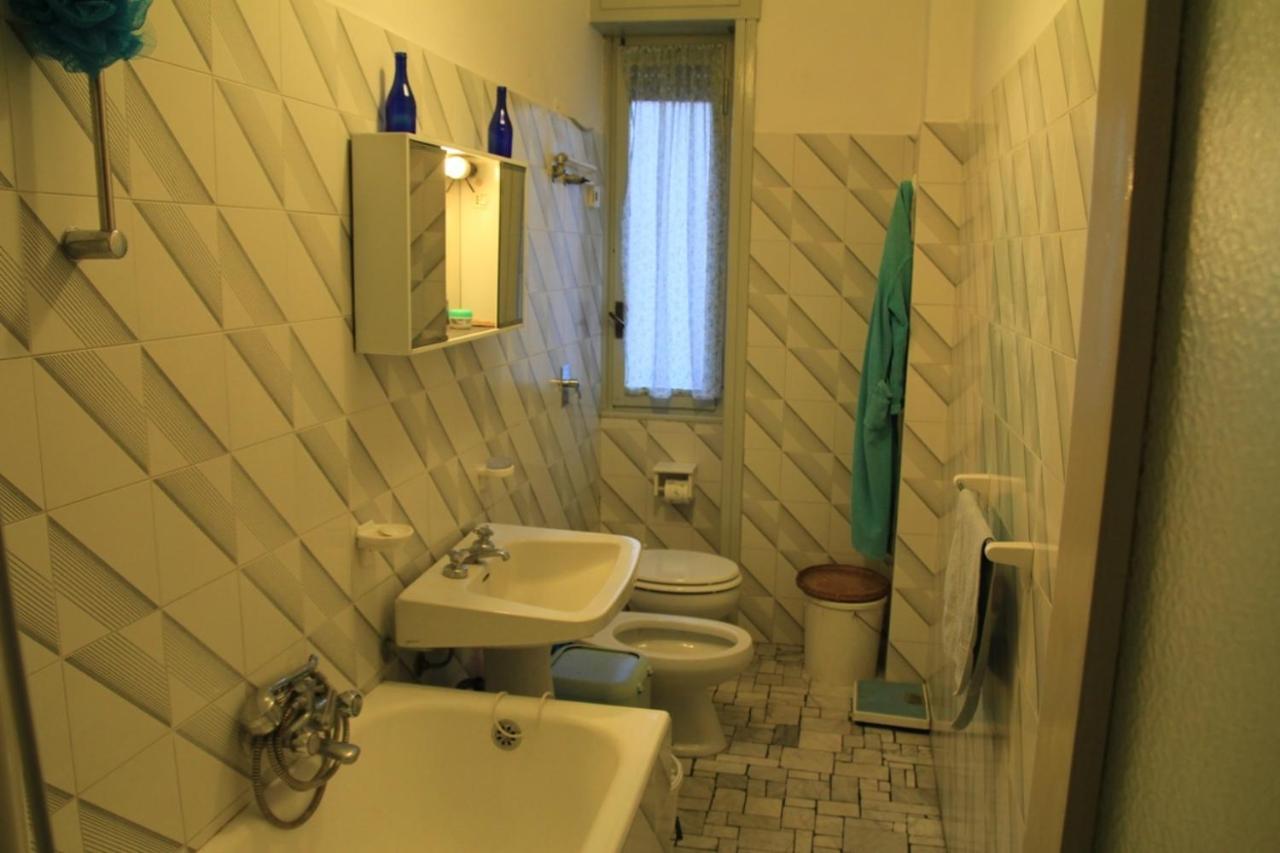 Milano: Accogliente Appartamento In Zona Comoda Milão Exterior foto